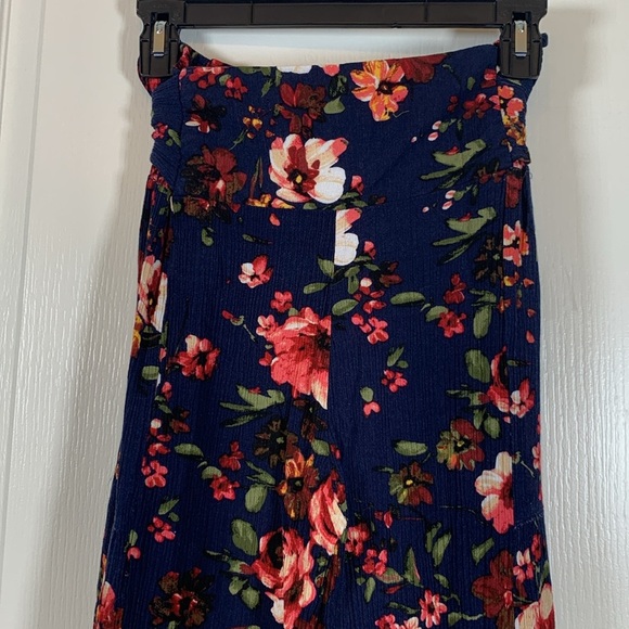 The BluIvy Blu Ivy Navy Blue Floral Wide Leg Pants Size Small EUC #VEG-0026 - Picture 5 of 6